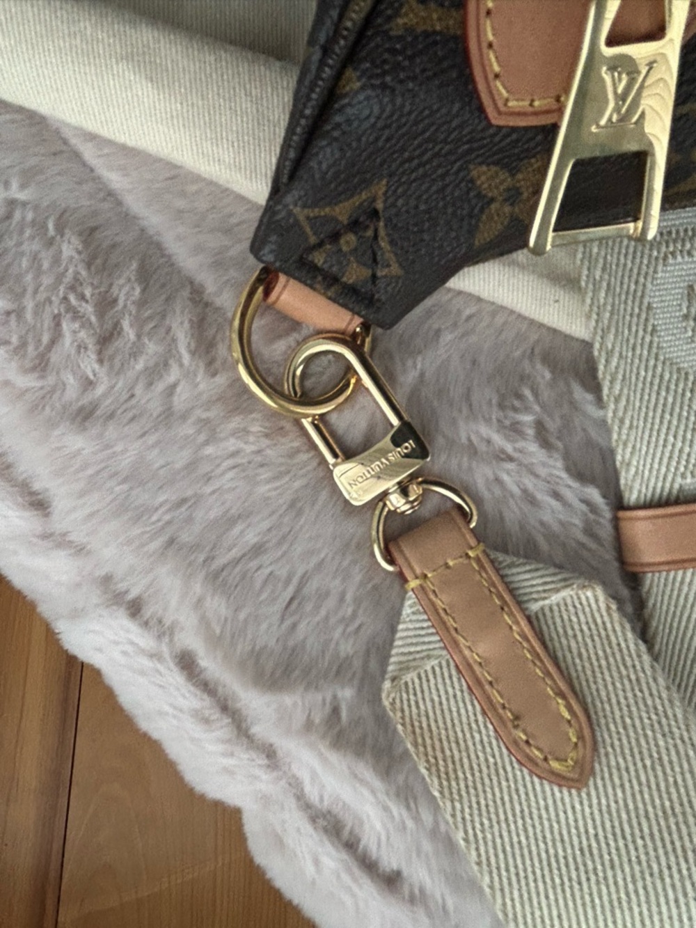 LOUIS VUITTON | High Rise Monogram Crossbody Bumbag with Ivory Branded Strap - Picture 7 of 17
